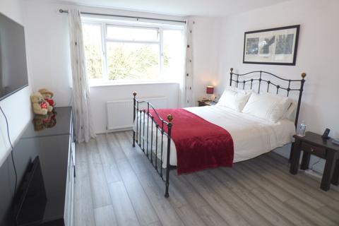 14 Chantry Fold, Disley, Stockport, SK12 2DW