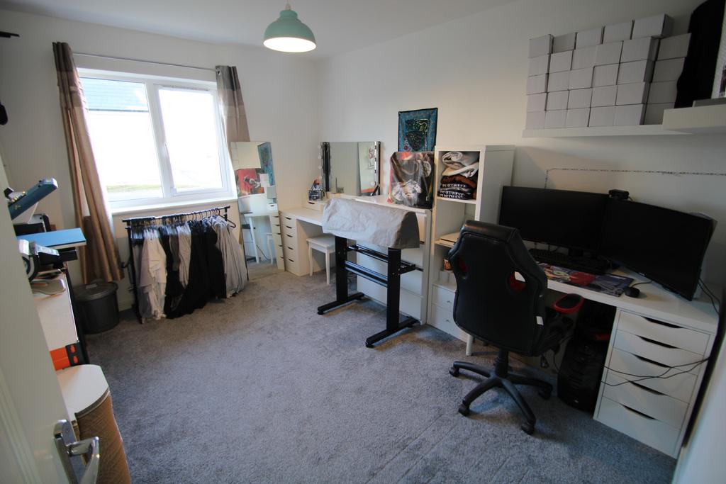 Photo 9