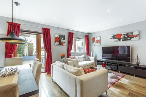 4a Rossiter Road, London, SW12 9RU
