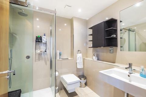 4a Rossiter Road, London, SW12 9RU