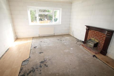 57a Barton Avenue, Romford, RM7 0NB