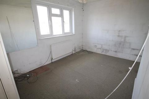 57a Barton Avenue, Romford, RM7 0NB