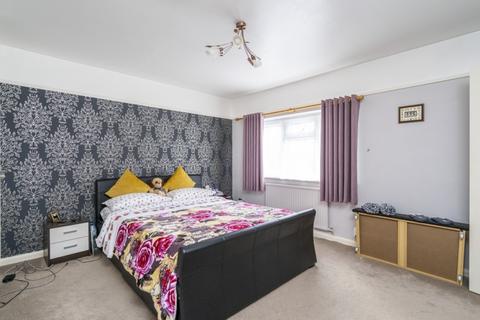 40 Mallard Way, Northwood, HA6 2TQ