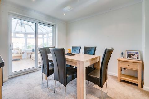 51 Kingfisher Road, Adwick Le Street, Doncaster, DN6 7UT