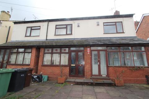 36 Clark Road, Wolverhampton, WV3 9NP