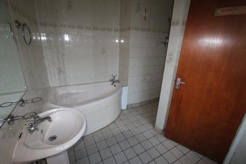 36 Clark Road, Wolverhampton, WV3 9NP