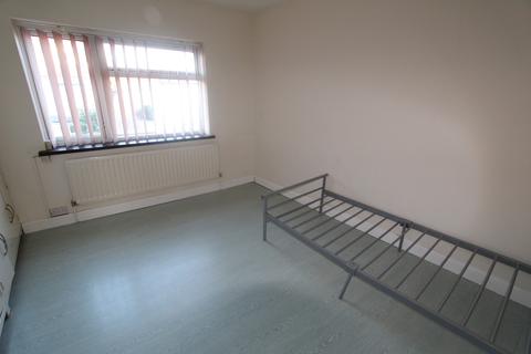 36 Clark Road, Wolverhampton, WV3 9NP