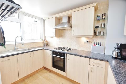 52a Edgewood Drive, Orpington, BR6 6LH