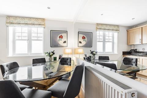 19 Rythe Close, Claygate, Esher, KT10 9DD