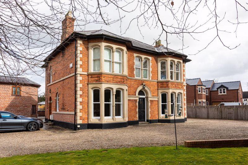 "The Brambles", The Woodlands, 61 London Road, Stapeley, Nantwich 3 bed