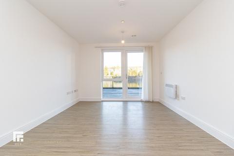 2 bedroom apartment to rent, Schooner Wharf, Cardiff Bay