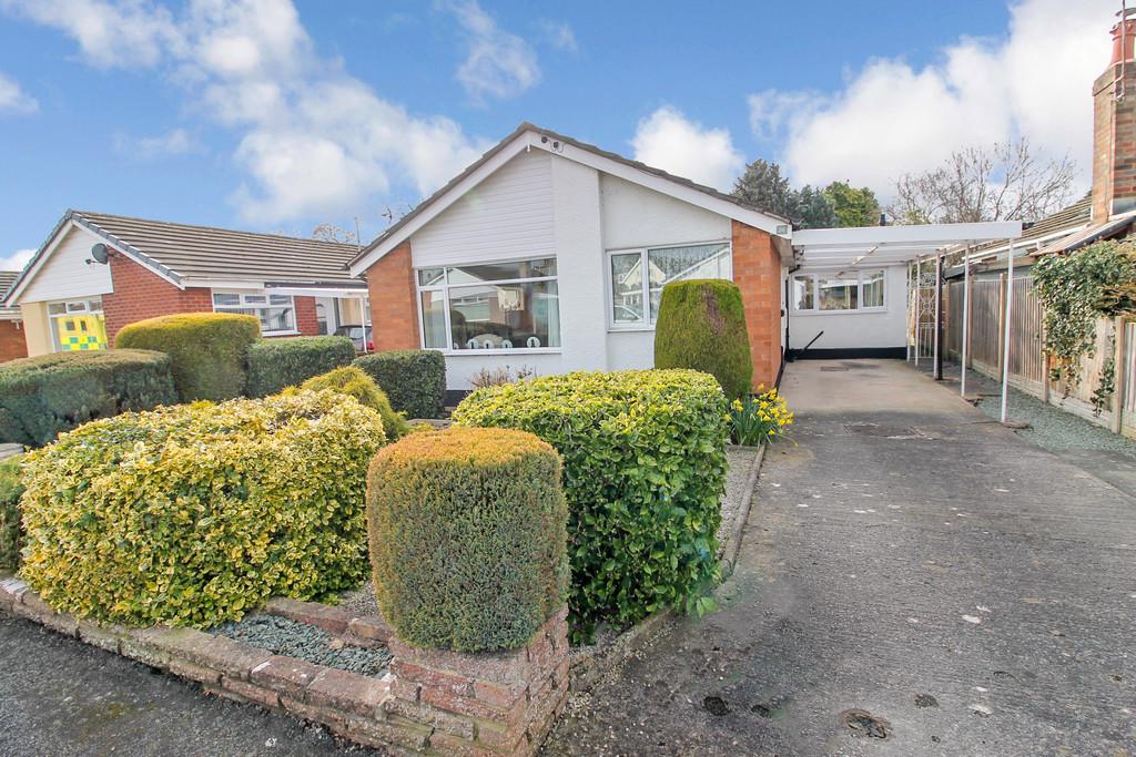Ashly Court, St Asaph 2 bed detached bungalow £160,000