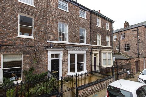 4 bedroom terraced house to rent, Peckitt Street, York, North Yorkshire, YO1