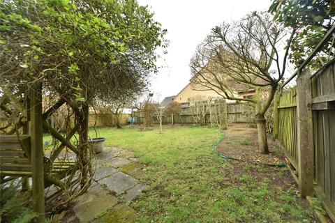 17 Broom Walk, Beck Row, Bury St Edmunds, IP28 8UE