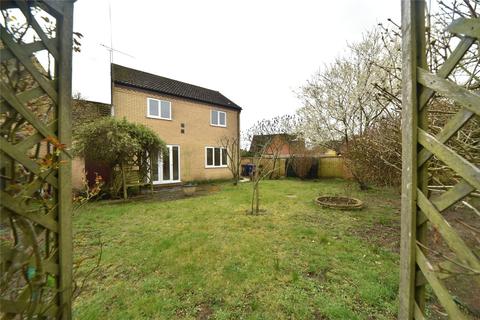17 Broom Walk, Beck Row, Bury St Edmunds, IP28 8UE