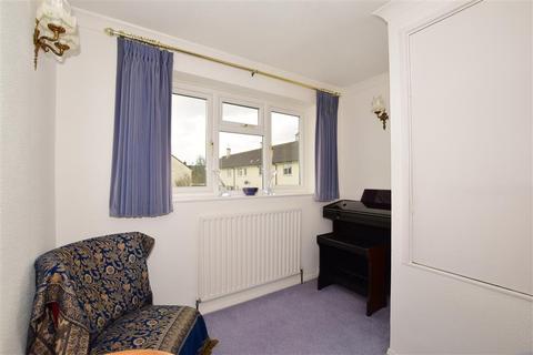 17 Glory Mead, Dorking, RH4 2NH