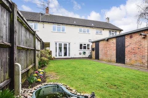 17 Glory Mead, Dorking, RH4 2NH
