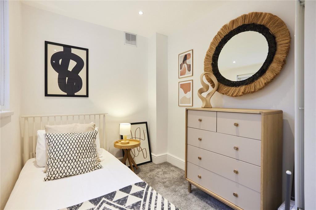 Bedroom 2 P1