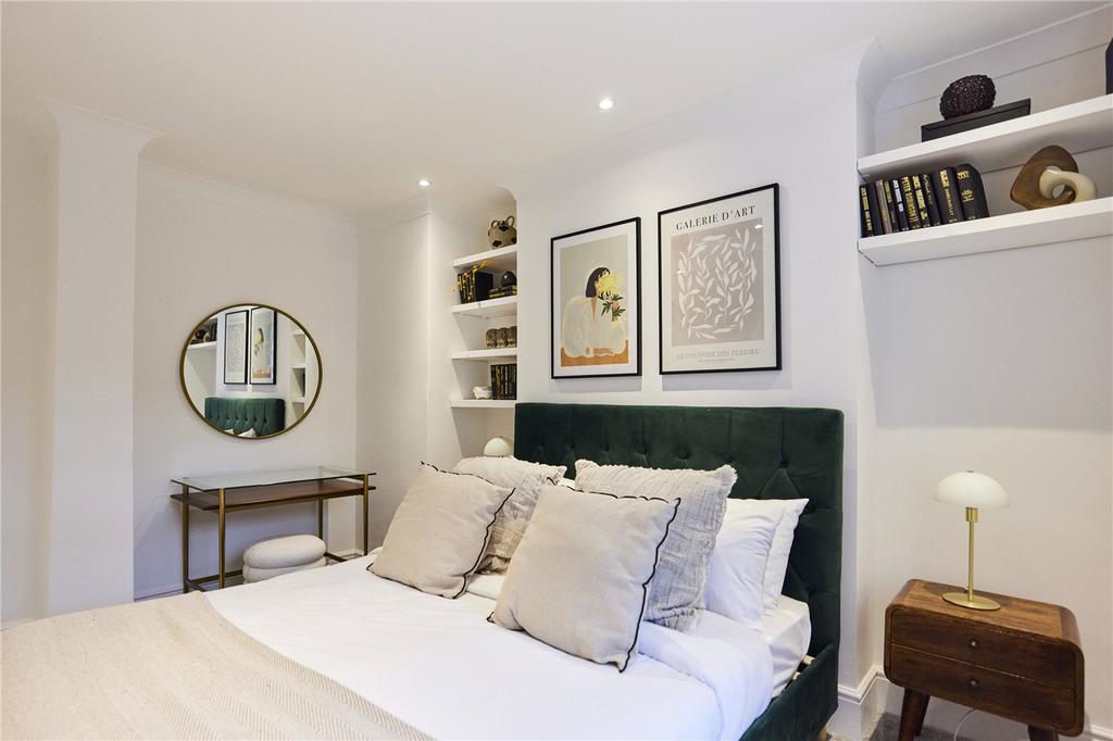 Bedroom 1 P2