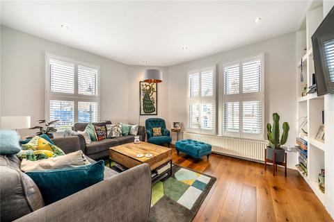 61b Adys Road, London, SE15 4DX