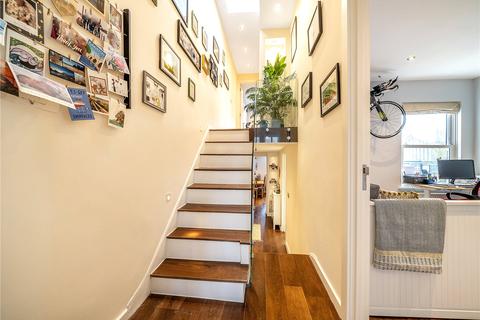 61b Adys Road, London, SE15 4DX