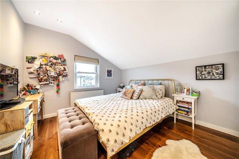 61b Adys Road, London, SE15 4DX