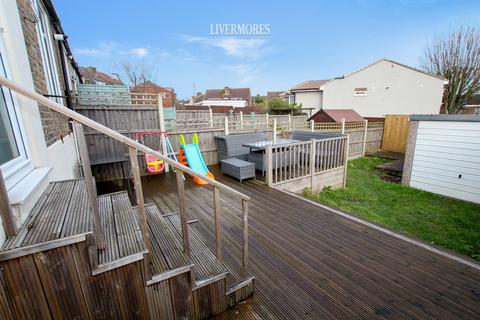 95 Green Walk, Dartford, DA1 4JP