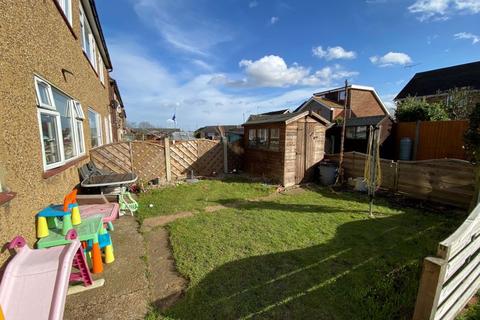 31 Elm Road, Aveley, South Ockendon, RM15 4SX