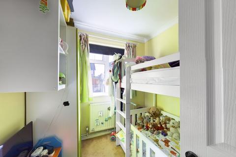 31 Elm Road, Aveley, South Ockendon, RM15 4SX