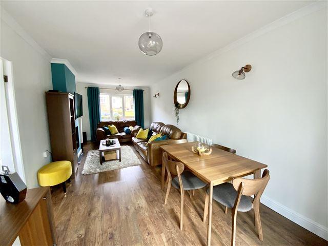Lounge/diner
