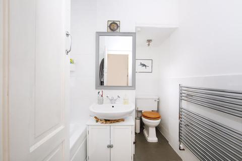 100 Canon Road, Bromley, BR1 2SP