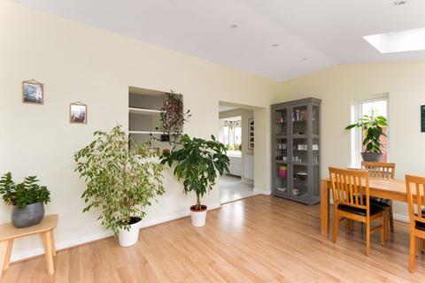16 Diamond Way, Chilton, Didcot, OX11 0TT