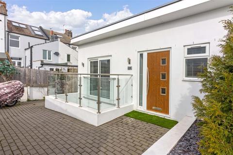2a Ashdown Road, Brighton, BN2 3FS