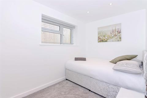 2a Ashdown Road, Brighton, BN2 3FS