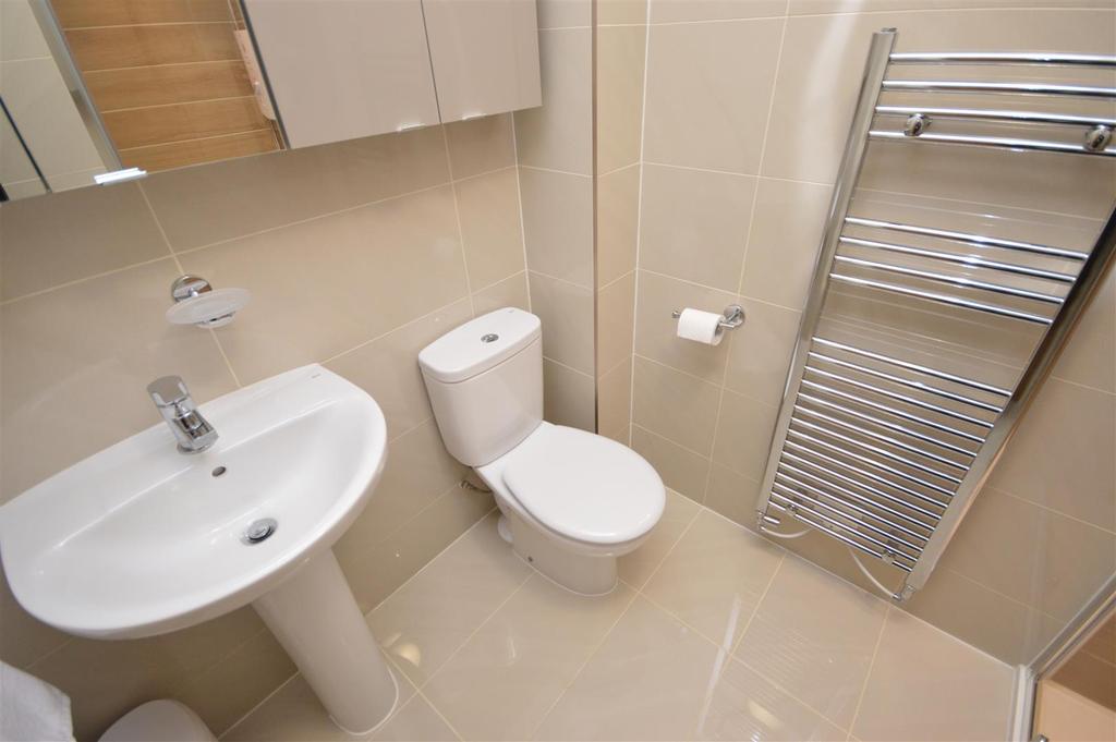 Bedroom One En-Suite