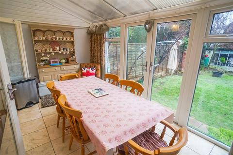 68 Harold Road, Chingford, London, E4 9SW