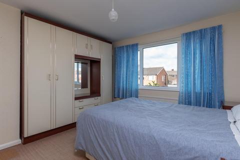 51 Crossways, York, YO10 5HT