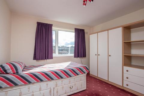 51 Crossways, York, YO10 5HT
