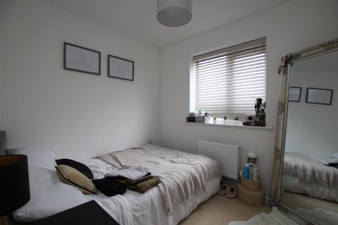 2 Birch Way, Cranbrook, Exeter, EX5 7FW