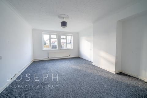37 Kipling Road, Ipswich, IP1 6EW
