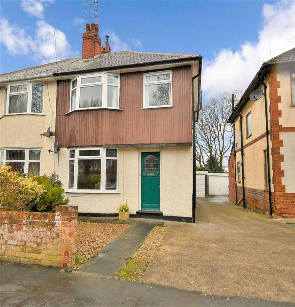 Gillshill Road, Hull, HU8 3 bed semidetached house £160,000