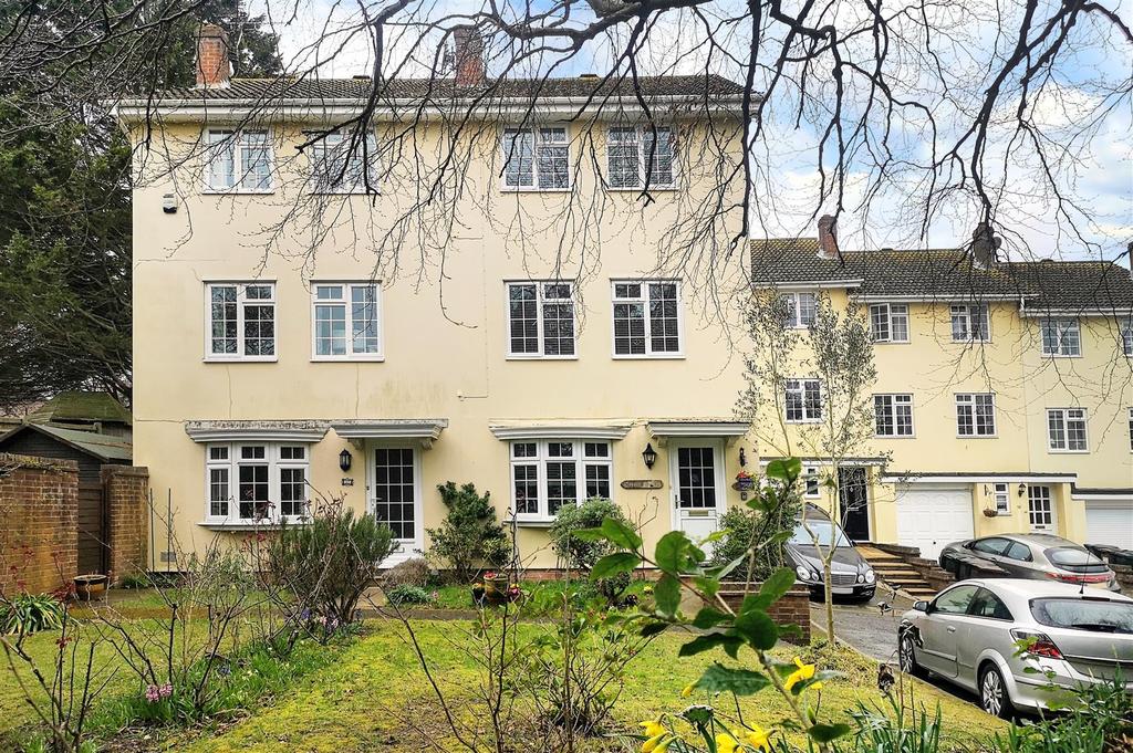 Fairfield Road, Eastbourne 4 bed townhouse £420,000