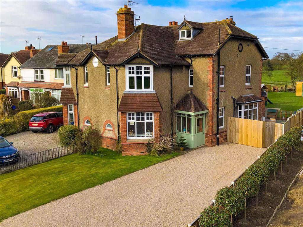 Elson Road, Ellesmere, SY12 4 bed semidetached house £374,995