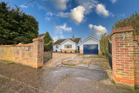 7 Clacton Road, Elmstead, Colchester, CO7 7AA