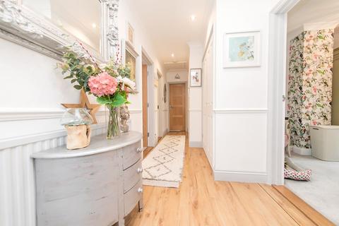 7 Clacton Road, Elmstead, Colchester, CO7 7AA