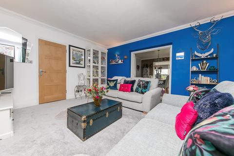 7 Clacton Road, Elmstead, Colchester, CO7 7AA