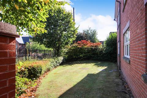 3 Birch Meadow Close, Warwick, CV34 4TZ