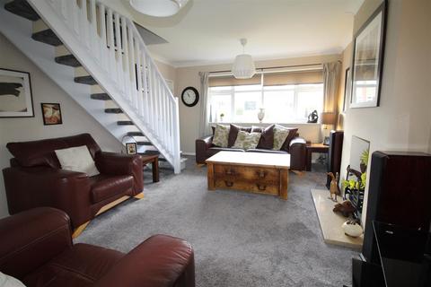12 Cheviot Close, Wigan, WN3 6DU