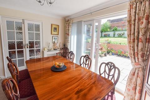 11 Abbotts Close, Rochester, ME1 3AZ