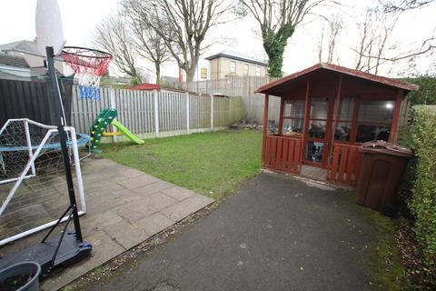 11 Pullan Avenue, Eccleshill, Bradford, BD2 3RS
